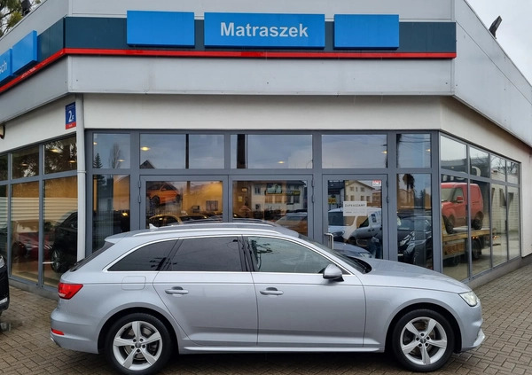 Audi A4 cena 97650 przebieg: 115000, rok produkcji 2019 z Suwałki małe 211